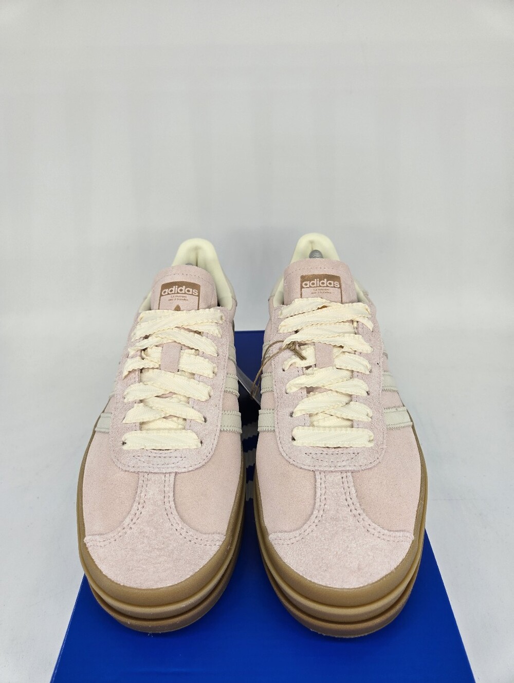 adidas Women's Gazelle Bold IH4209 Sandy Pink Off White Shoes Size 7 - Picture 2 of 8